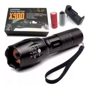 Lanterna X900