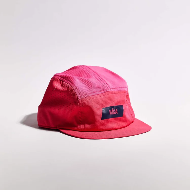 VÅGA FEATHER RACING CAP - PINK